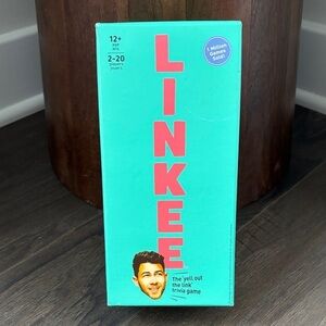 LINKEE The yell out of the link trivia game, 12+ age group 2 to 20 players